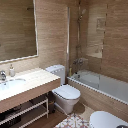 Piso En Puerto Platja De Aro Платья-де-Аро