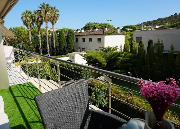 Piso En Puerto Platja De Aro 公寓 *