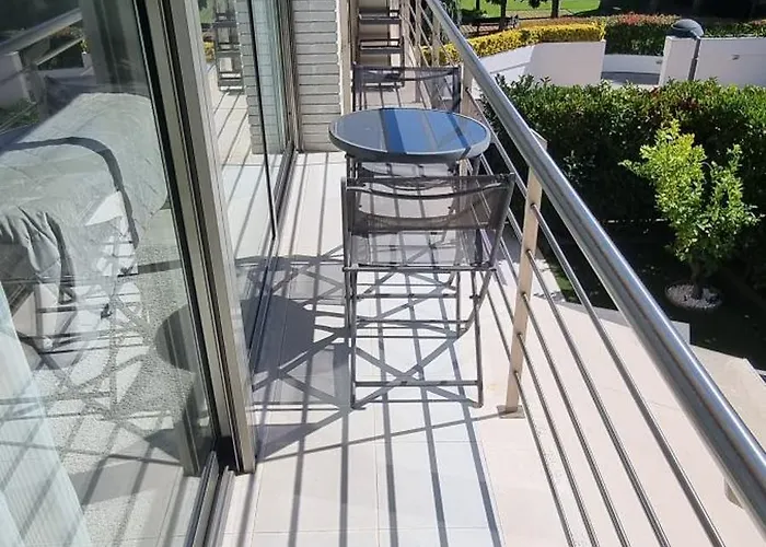 Piso En Puerto Platja De Aro 公寓 *